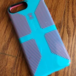 iphone 7+ speck case